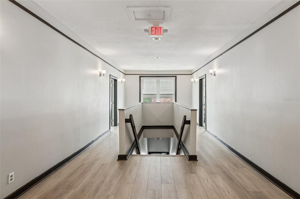 For Rent: $1,395 (1 beds, 1 baths, 615 Square Feet)