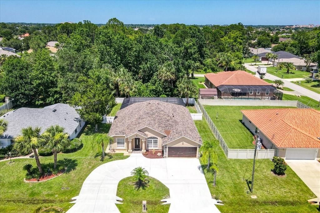 Spectacular POOL Home