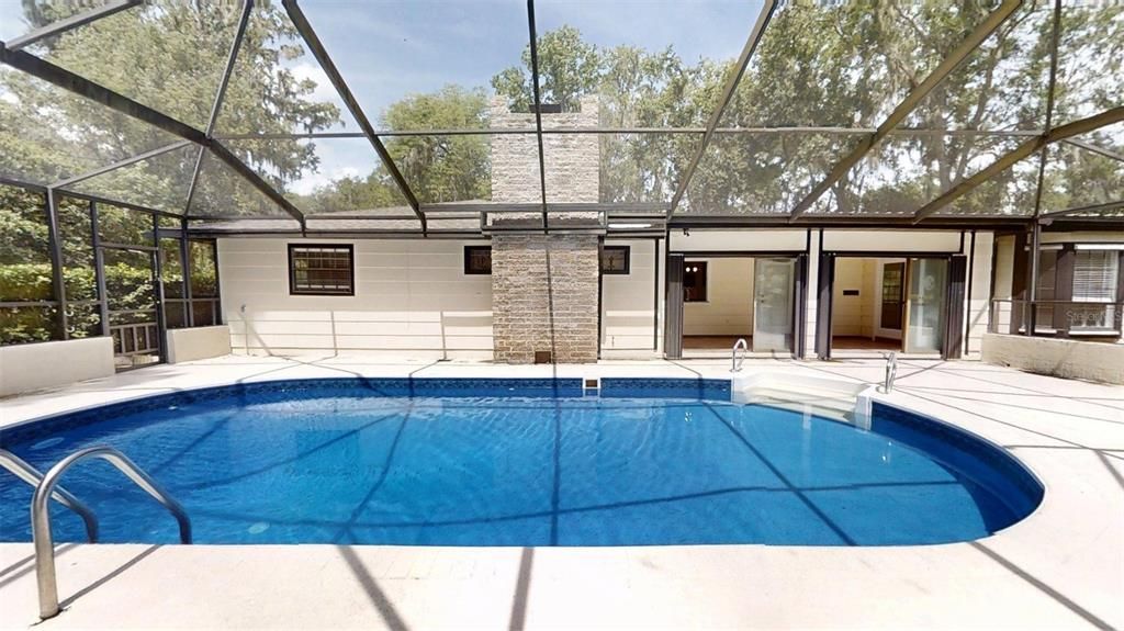 Active With Contract: $349,995 (3 beds, 2 baths, 2232 Square Feet)