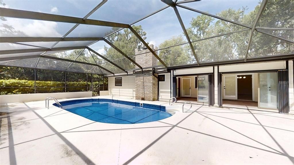 Active With Contract: $349,995 (3 beds, 2 baths, 2232 Square Feet)