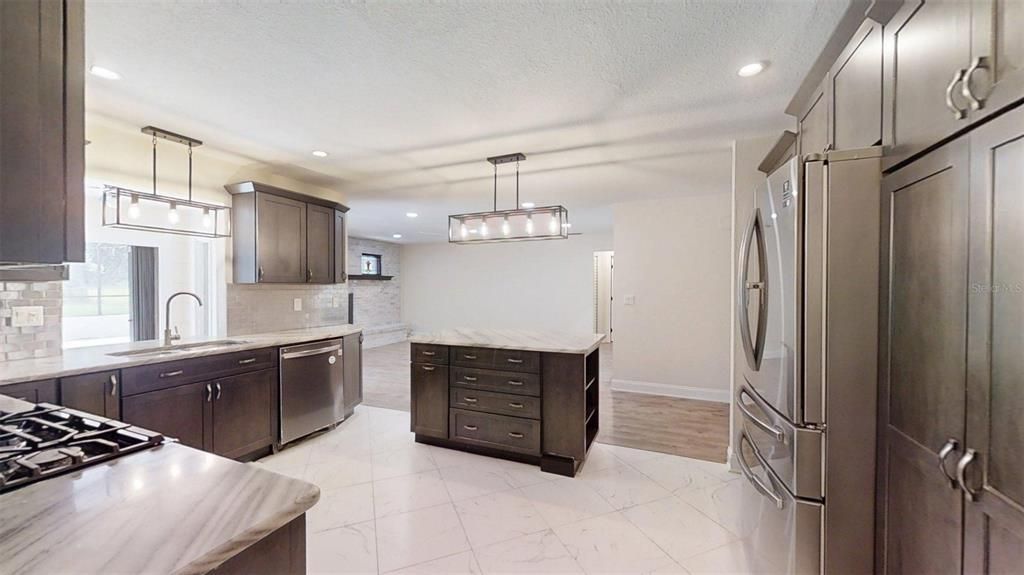 Active With Contract: $349,995 (3 beds, 2 baths, 2232 Square Feet)