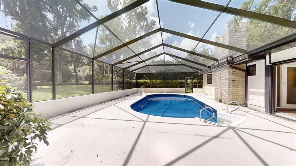 Active With Contract: $349,995 (3 beds, 2 baths, 2232 Square Feet)