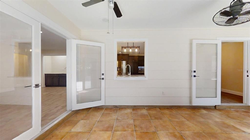 Active With Contract: $349,995 (3 beds, 2 baths, 2232 Square Feet)