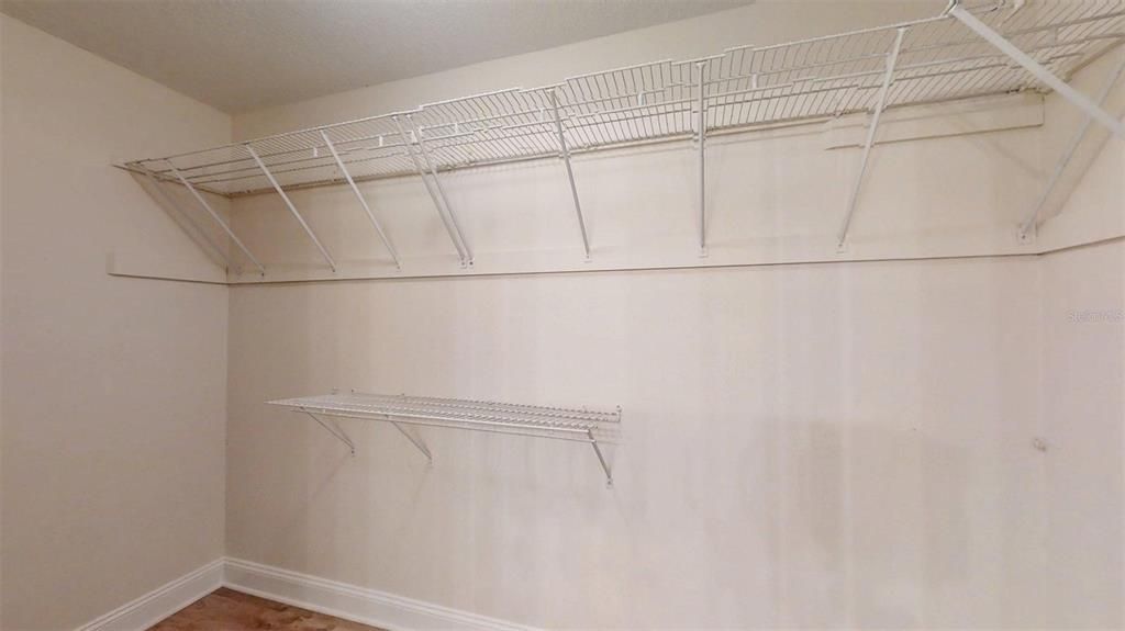 Active With Contract: $349,995 (3 beds, 2 baths, 2232 Square Feet)