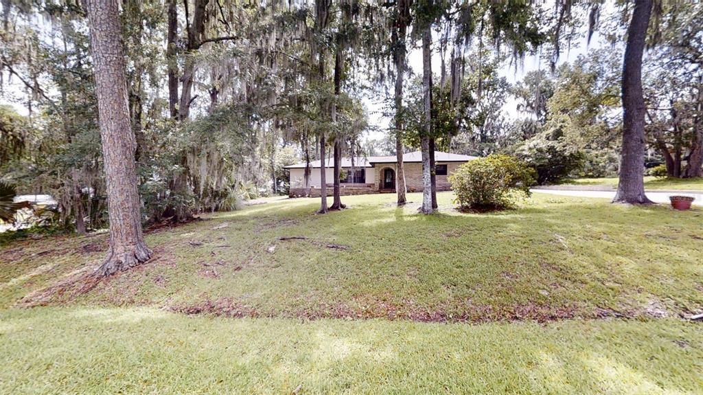 Active With Contract: $349,995 (3 beds, 2 baths, 2232 Square Feet)