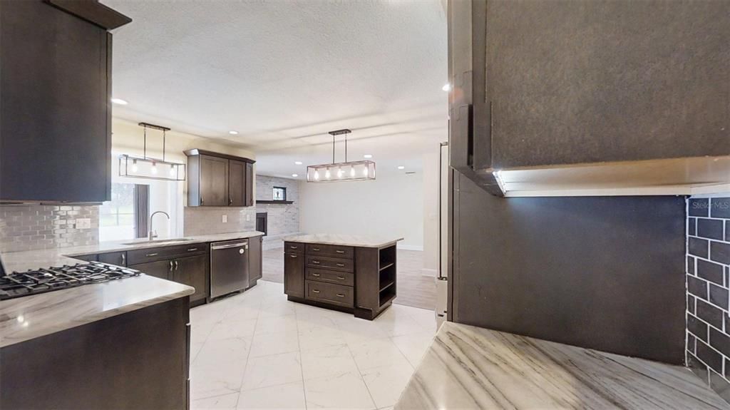 Active With Contract: $349,995 (3 beds, 2 baths, 2232 Square Feet)