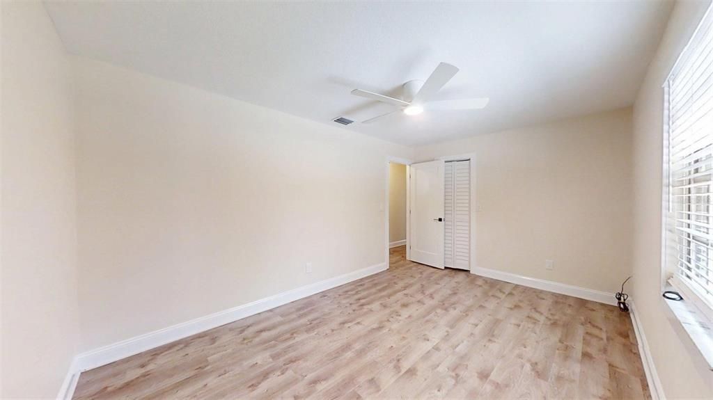 Active With Contract: $349,995 (3 beds, 2 baths, 2232 Square Feet)