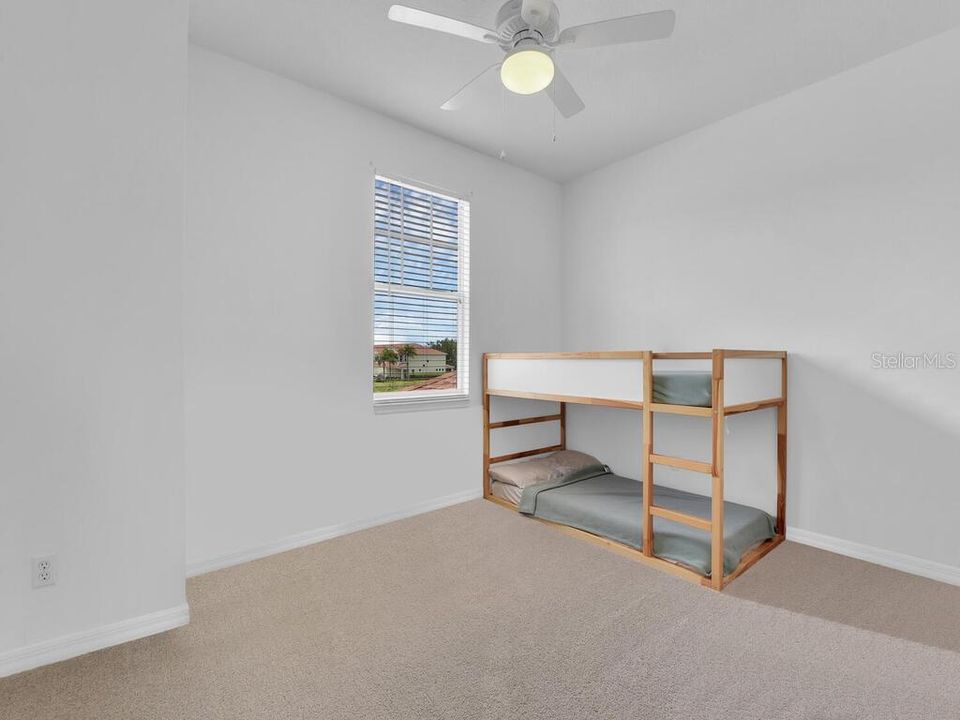 En Venta: $222,500 (2 camas, 2 baños, 1268 Pies cuadrados)