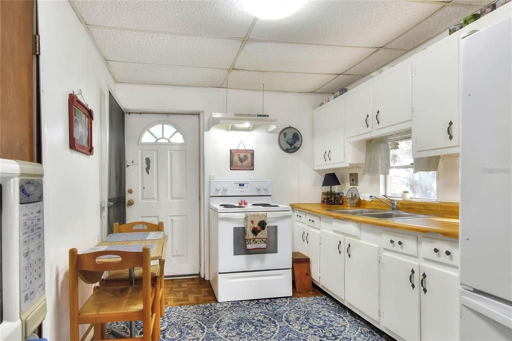 待售: $419,900 (3 贝兹, 2 浴室, 1800 平方英尺)