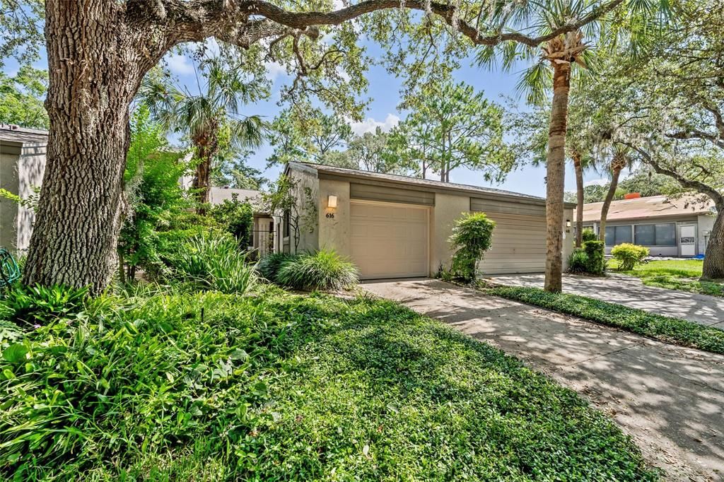 Недавно продано: $260,000 (2 спален, 2 ванн, 1296 Квадратных фут)