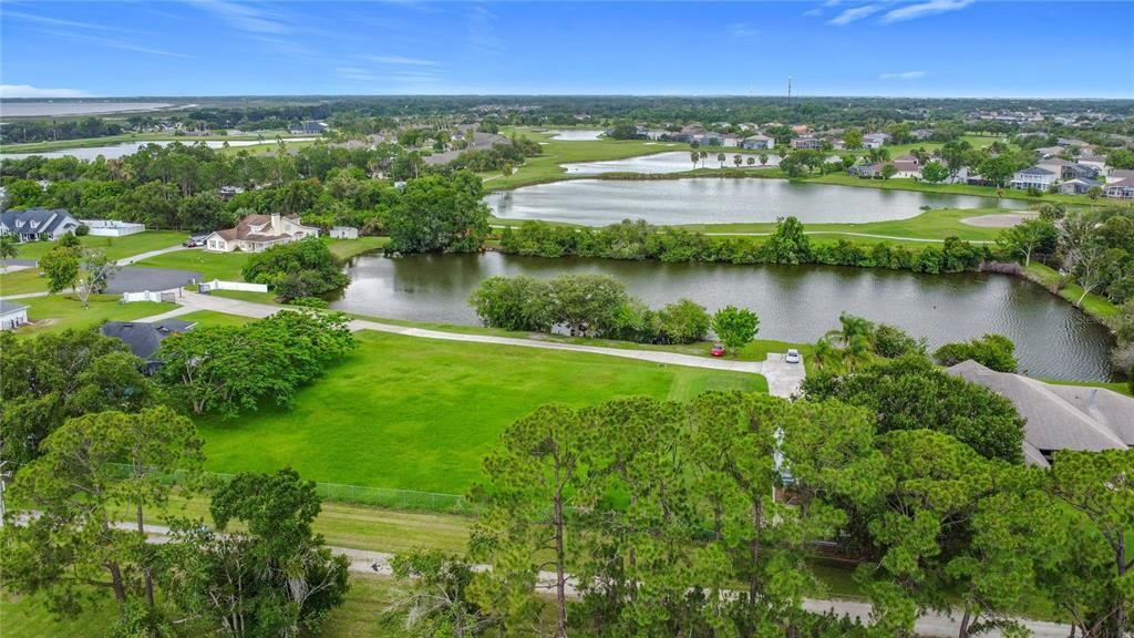 На продажу: $224,000 (0.64 acres)