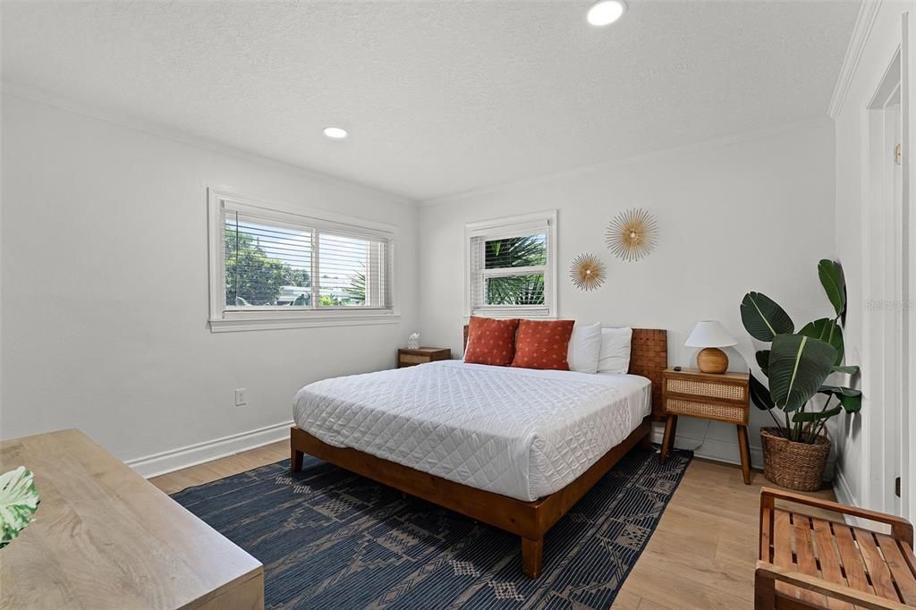 待售: $1,795,000 (8 贝兹, 0 浴室, 3156 平方英尺)