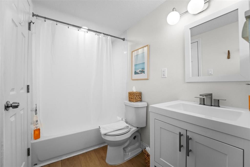 待售: $1,795,000 (8 贝兹, 0 浴室, 3156 平方英尺)