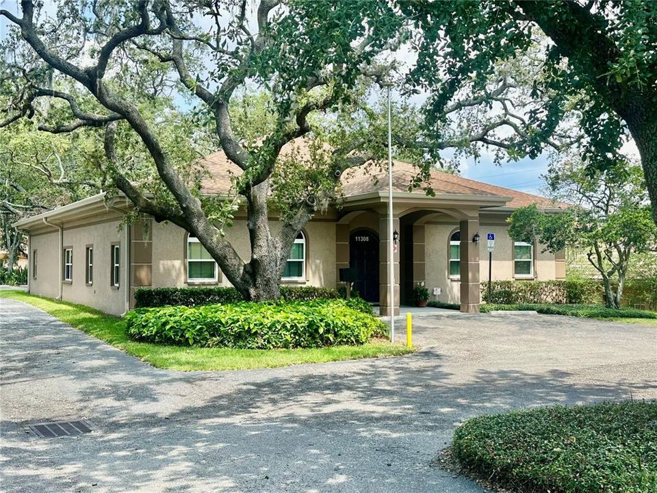 Recently Sold: $1,495,000 (0 beds, 0 baths, 3960 Square Feet)