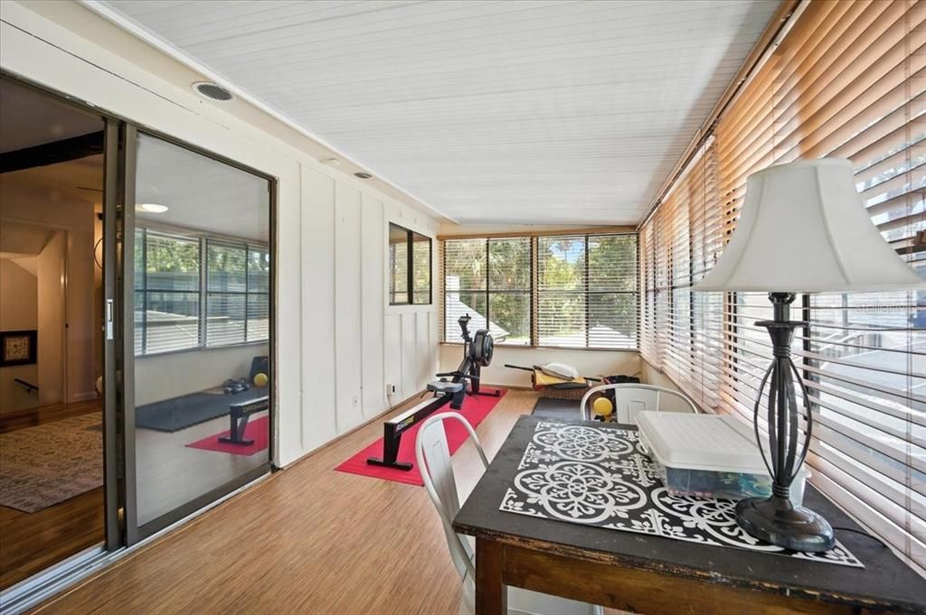 待售: $699,000 (3 贝兹, 2 浴室, 2130 平方英尺)