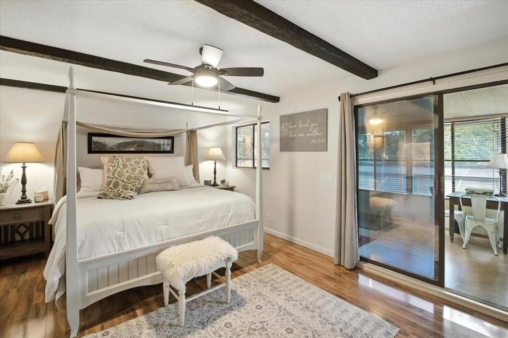 待售: $699,000 (3 贝兹, 2 浴室, 2130 平方英尺)