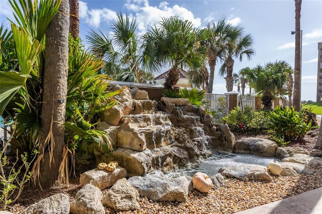 For Rent: $3,300 (3 beds, 2 baths, 1640 Square Feet)