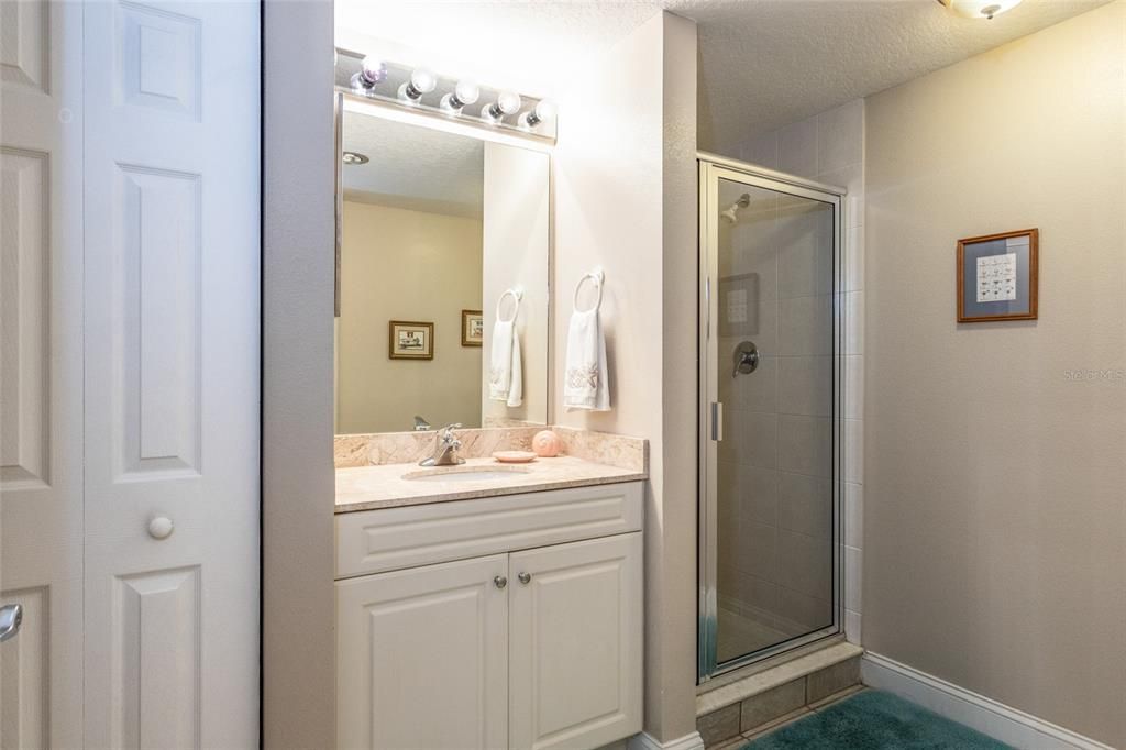 For Rent: $3,300 (3 beds, 2 baths, 1640 Square Feet)