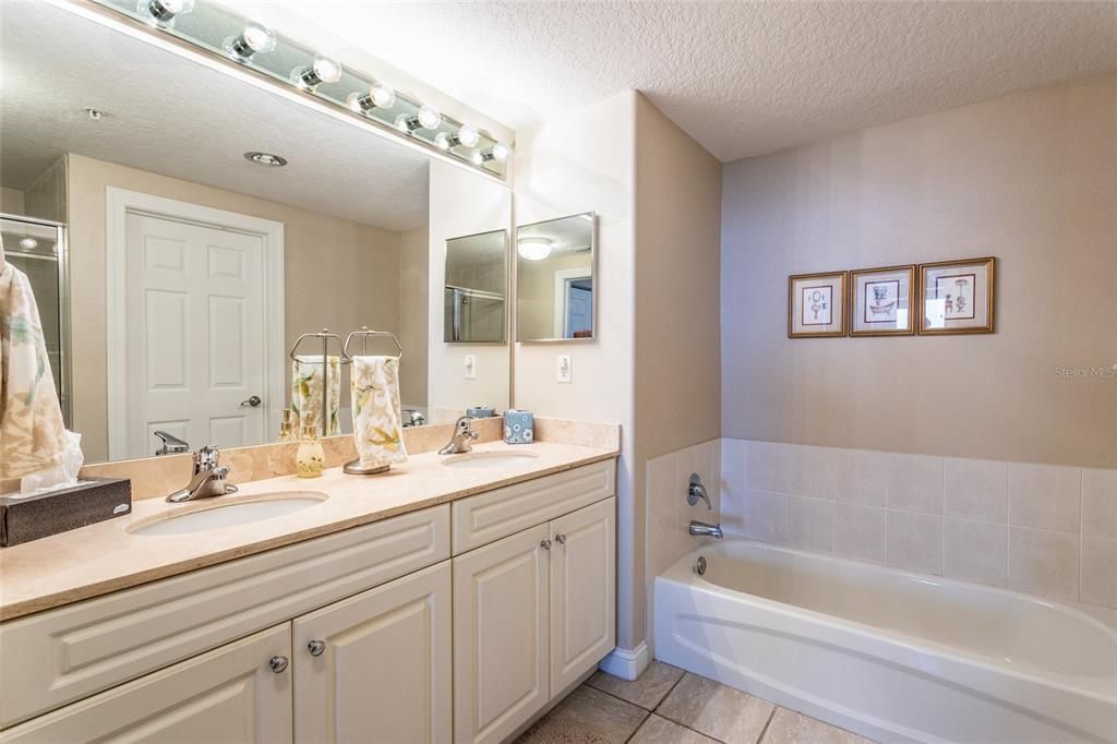 For Rent: $3,300 (3 beds, 2 baths, 1640 Square Feet)