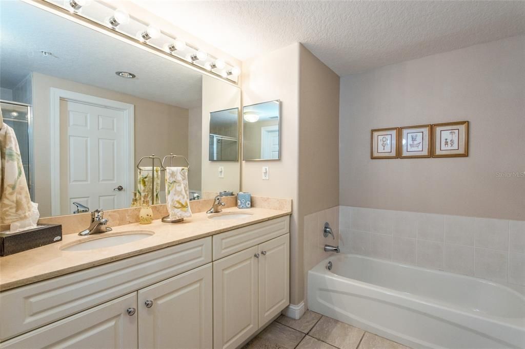 For Rent: $3,300 (3 beds, 2 baths, 1640 Square Feet)