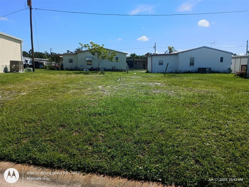 Недавно продано: $49,000 (0.07 acres)