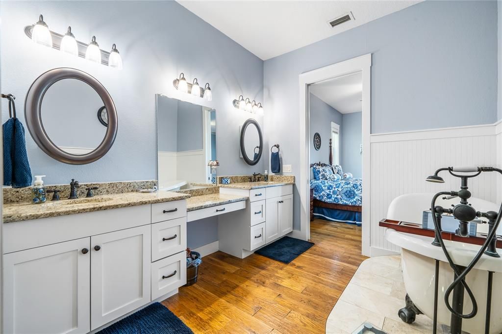 For Sale: $1,229,900 (4 beds, 3 baths, 4015 Square Feet)