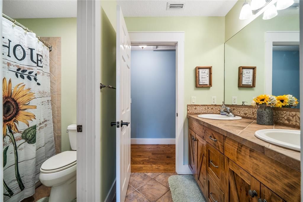 For Sale: $1,229,900 (4 beds, 3 baths, 4015 Square Feet)