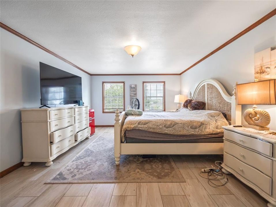 待售: $1,199,000 (4 贝兹, 2 浴室, 2612 平方英尺)