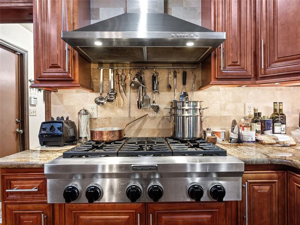 待售: $1,199,000 (4 贝兹, 2 浴室, 2612 平方英尺)