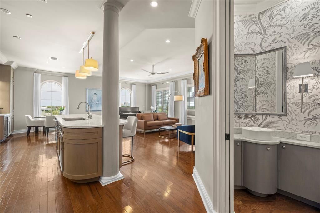 Active With Contract: $2,350,000 (4 beds, 3 baths, 3273 Square Feet)