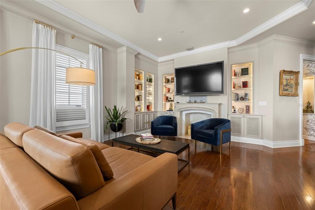 Active With Contract: $2,350,000 (4 beds, 3 baths, 3273 Square Feet)