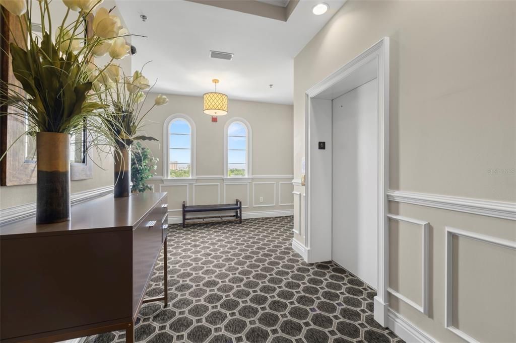 Active With Contract: $2,350,000 (4 beds, 3 baths, 3273 Square Feet)