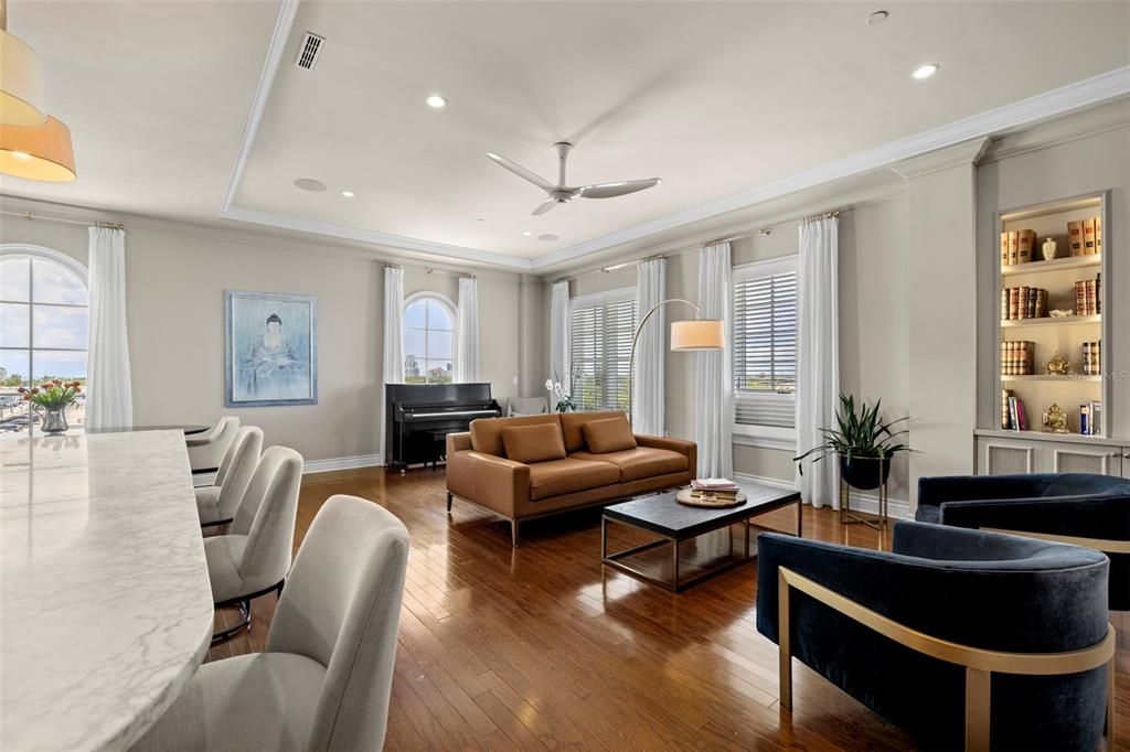 Active With Contract: $2,350,000 (4 beds, 3 baths, 3273 Square Feet)