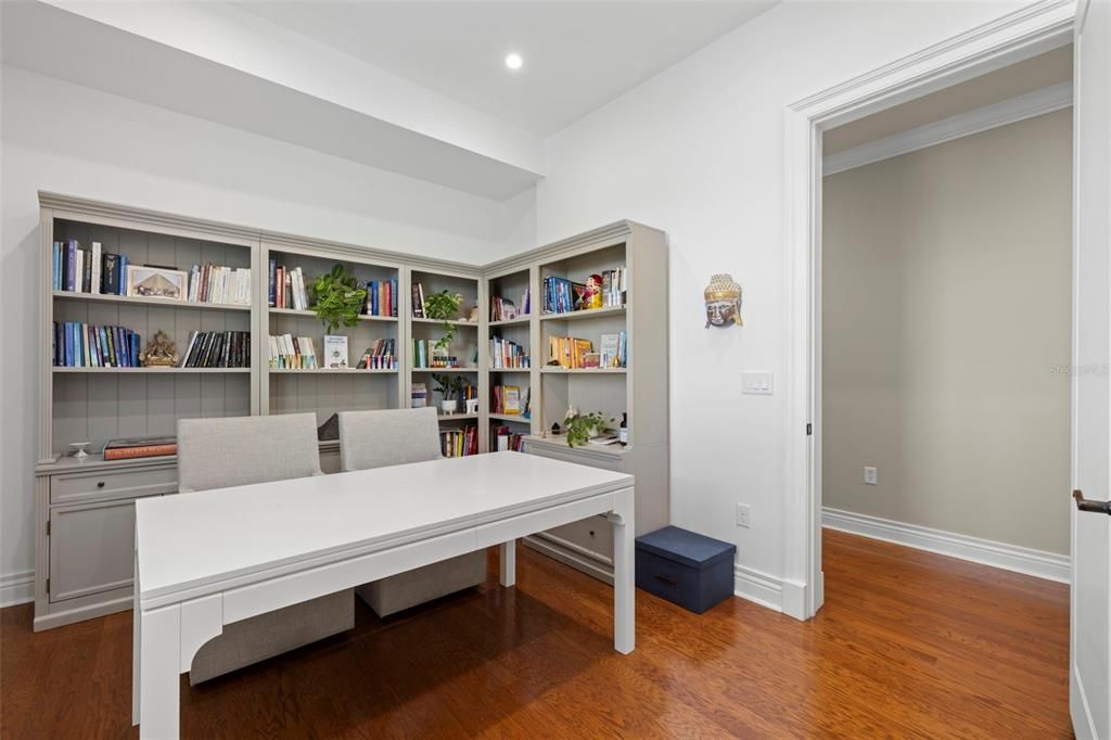 Active With Contract: $2,350,000 (4 beds, 3 baths, 3273 Square Feet)