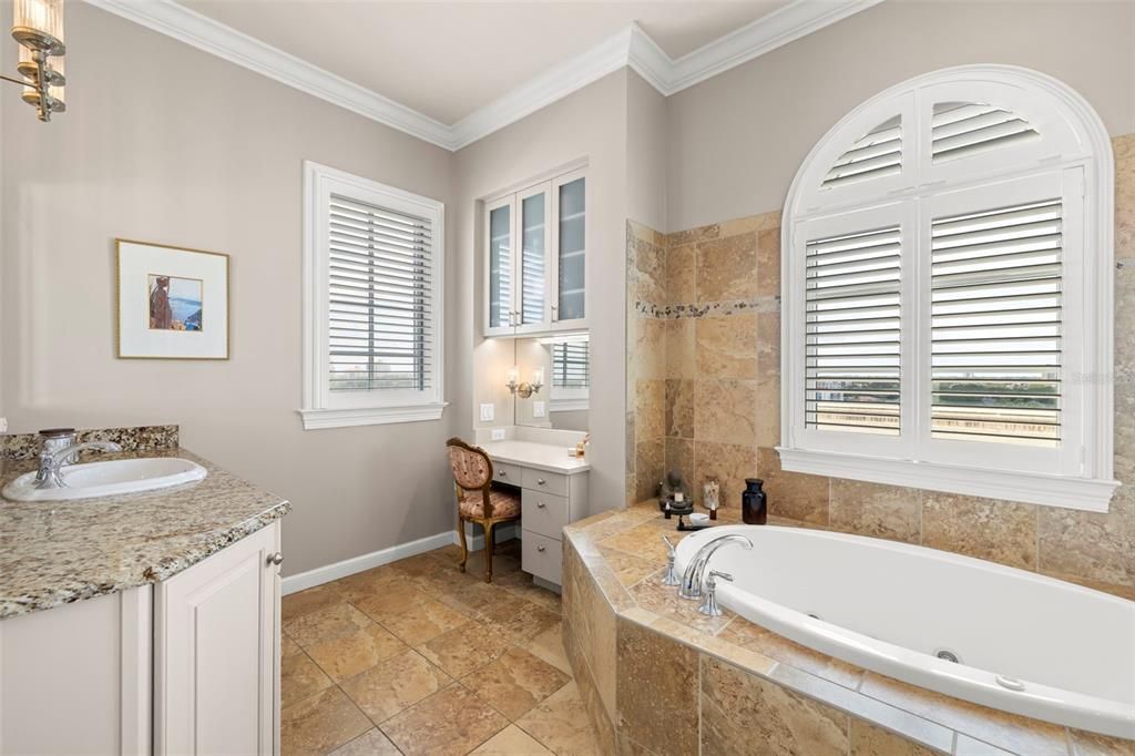 Active With Contract: $2,350,000 (4 beds, 3 baths, 3273 Square Feet)