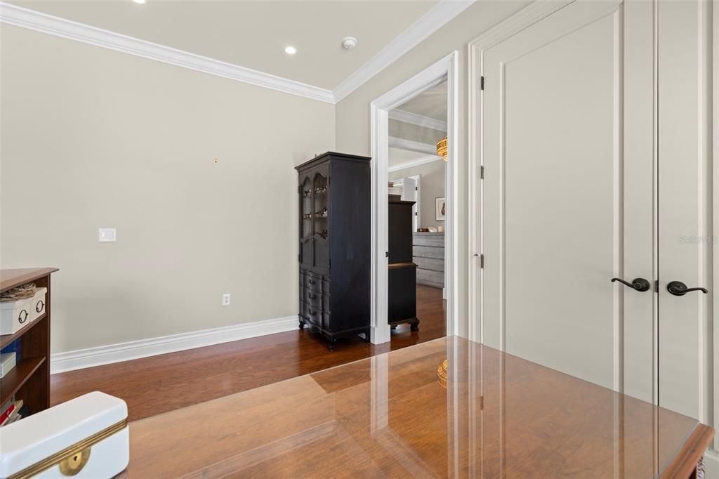 Active With Contract: $2,350,000 (4 beds, 3 baths, 3273 Square Feet)