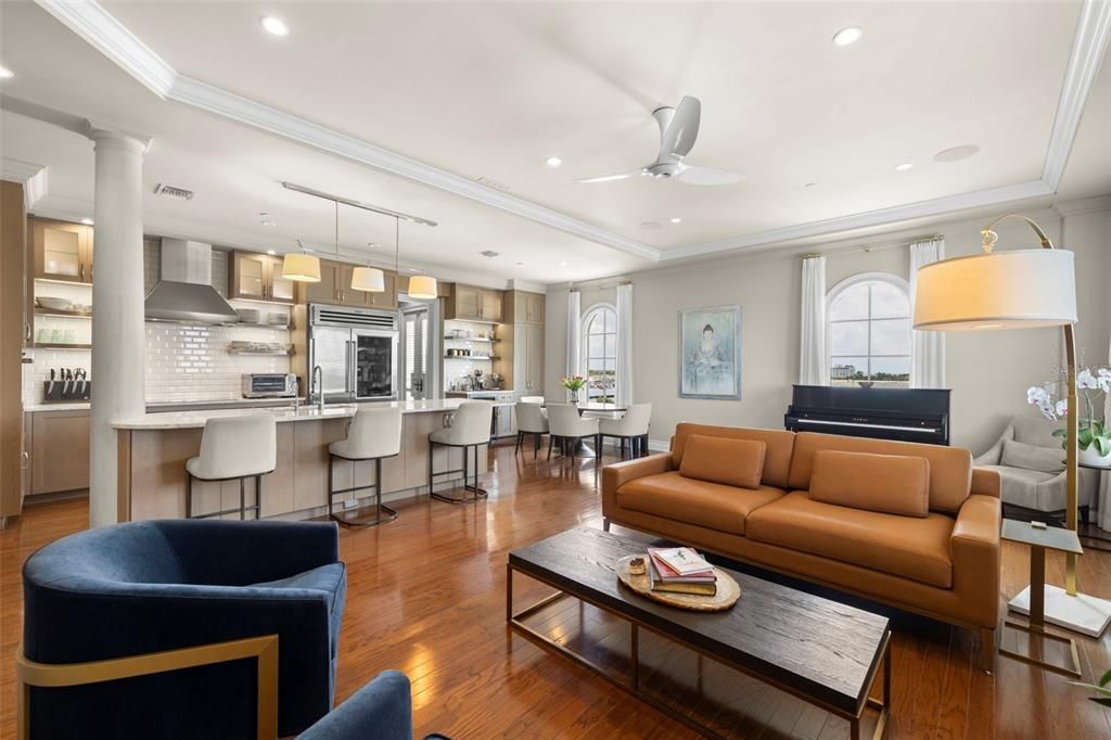 Active With Contract: $2,350,000 (4 beds, 3 baths, 3273 Square Feet)