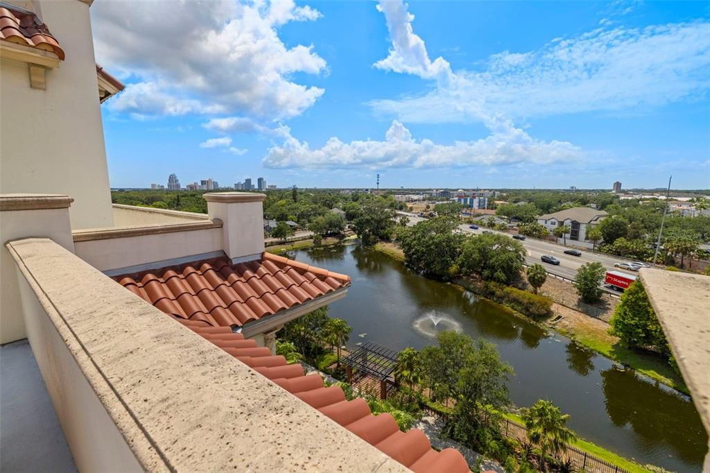 Active With Contract: $2,350,000 (4 beds, 3 baths, 3273 Square Feet)