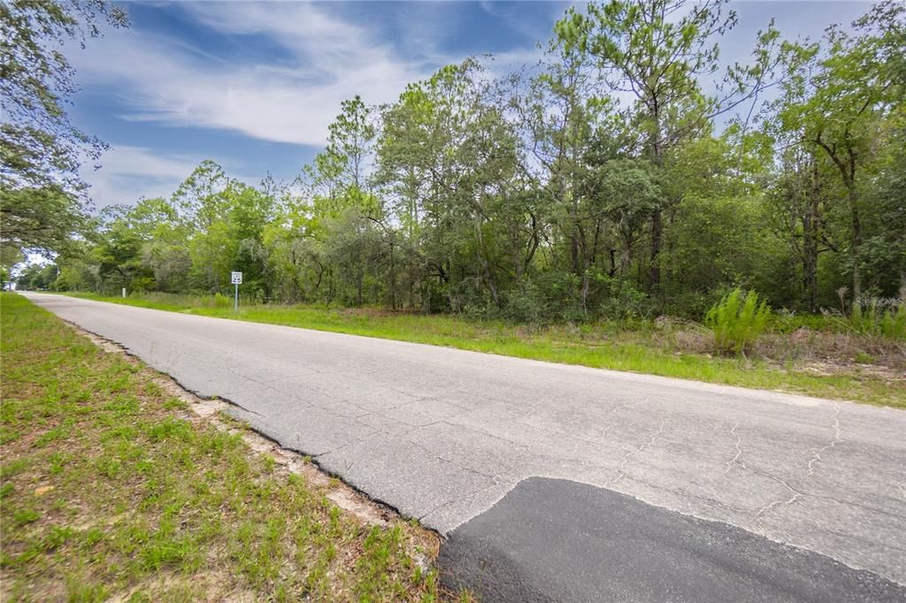 待售: $125,000 (1.59 acres)