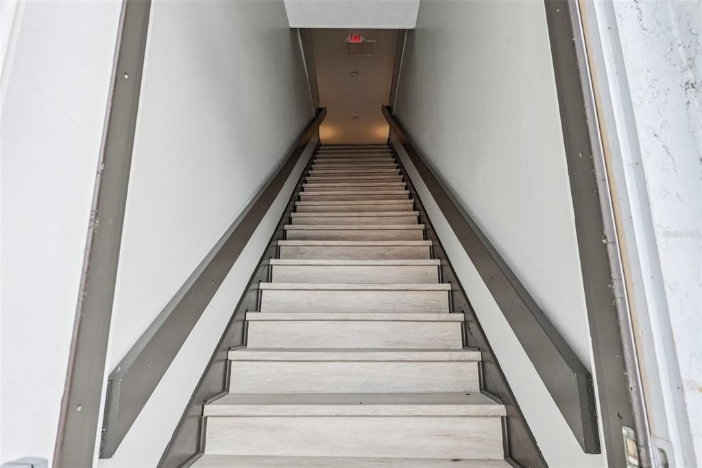 For Rent: $1,525 (1 beds, 1 baths, 615 Square Feet)