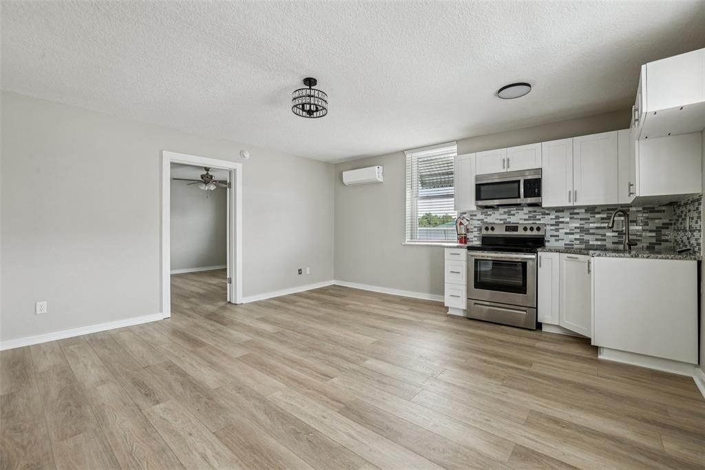 For Rent: $1,525 (1 beds, 1 baths, 615 Square Feet)