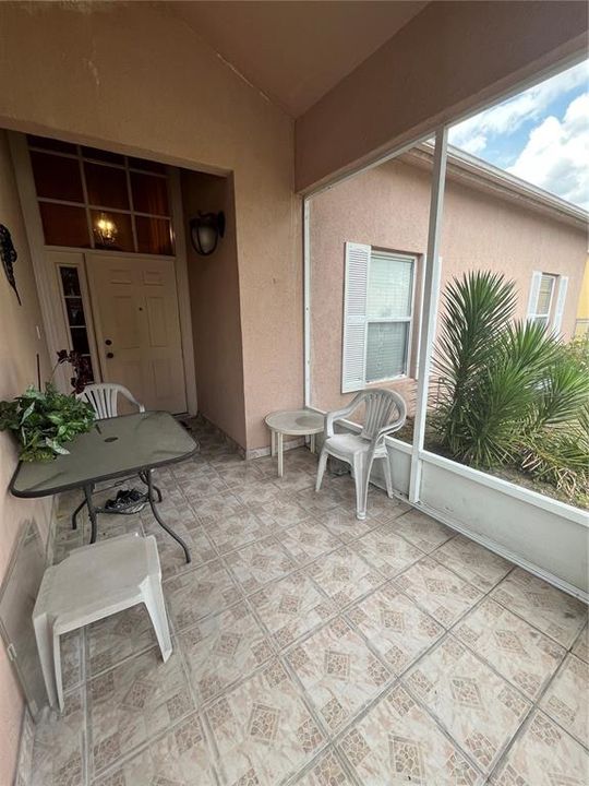 Active With Contract: $222,000 (3 beds, 2 baths, 1174 Square Feet)