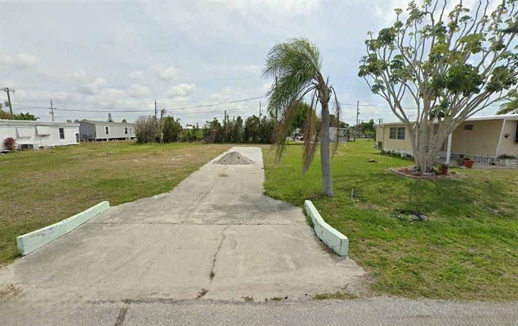 En Venta: $23,000 (0.18 acres)