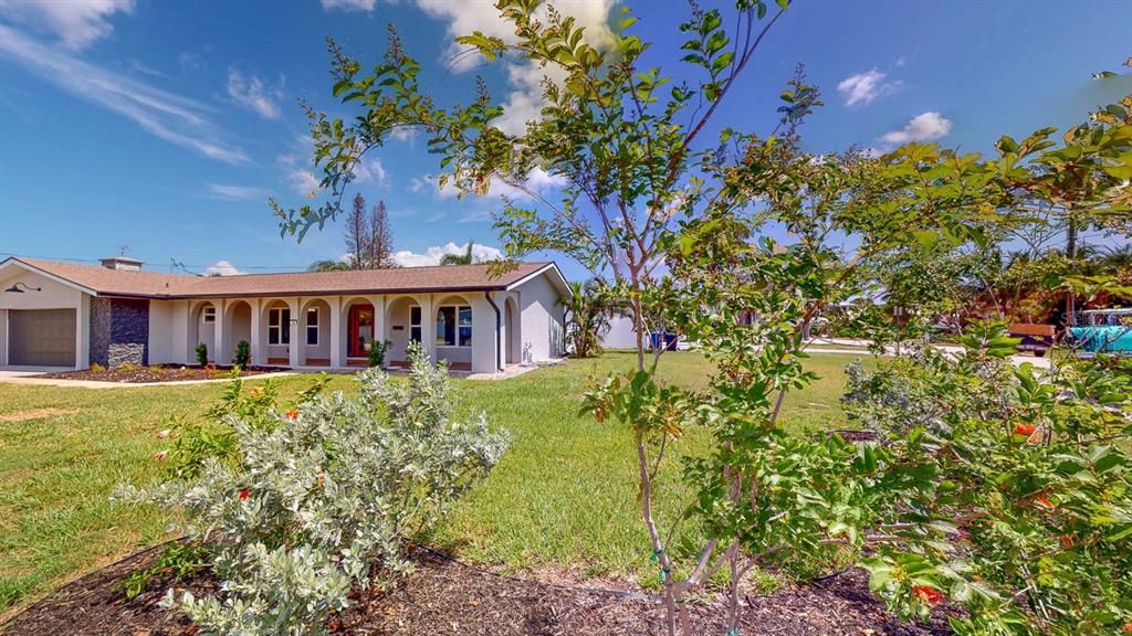 For Sale: $520,000 (3 beds, 3 baths, 1778 Square Feet)