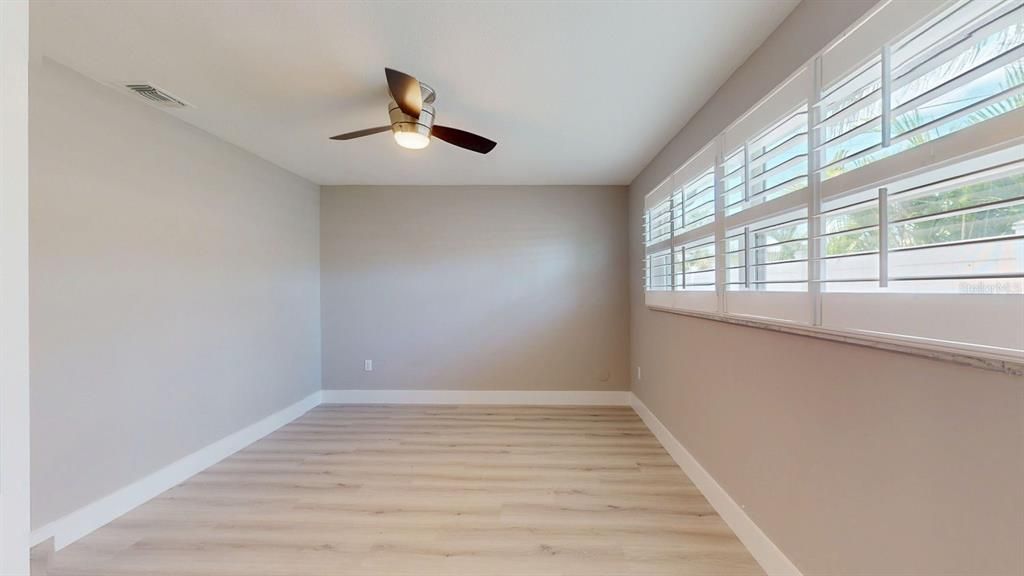 For Sale: $520,000 (3 beds, 3 baths, 1778 Square Feet)