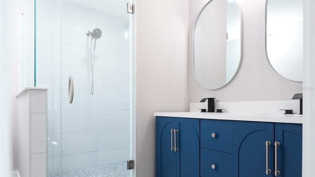 For Sale: $520,000 (3 beds, 3 baths, 1778 Square Feet)