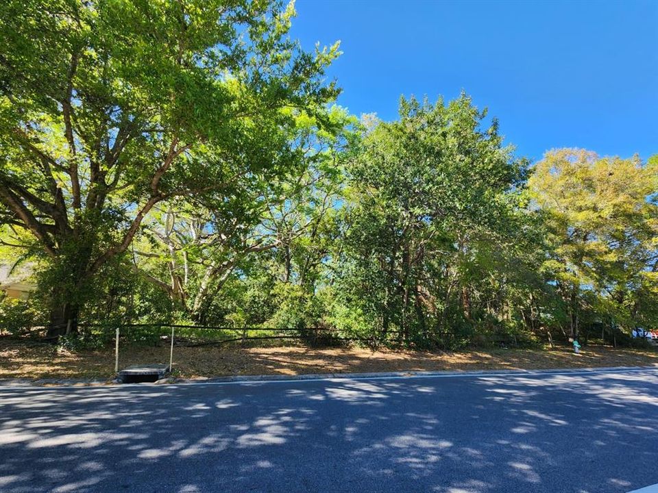 Active With Contract: $135,000 (0.40 acres)