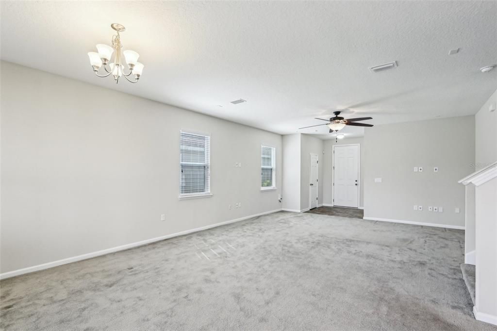 На продажу: $415,000 (3 спален, 2 ванн, 2086 Квадратных фут)