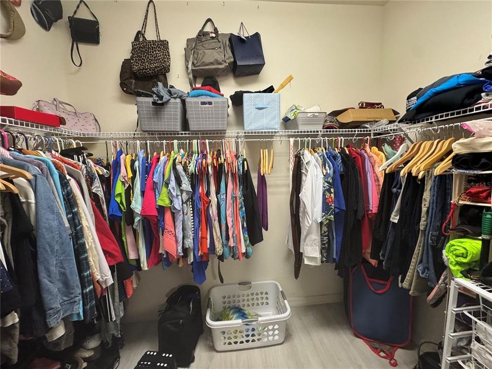 На продажу: $285,900 (2 спален, 2 ванн, 1525 Квадратных фут)