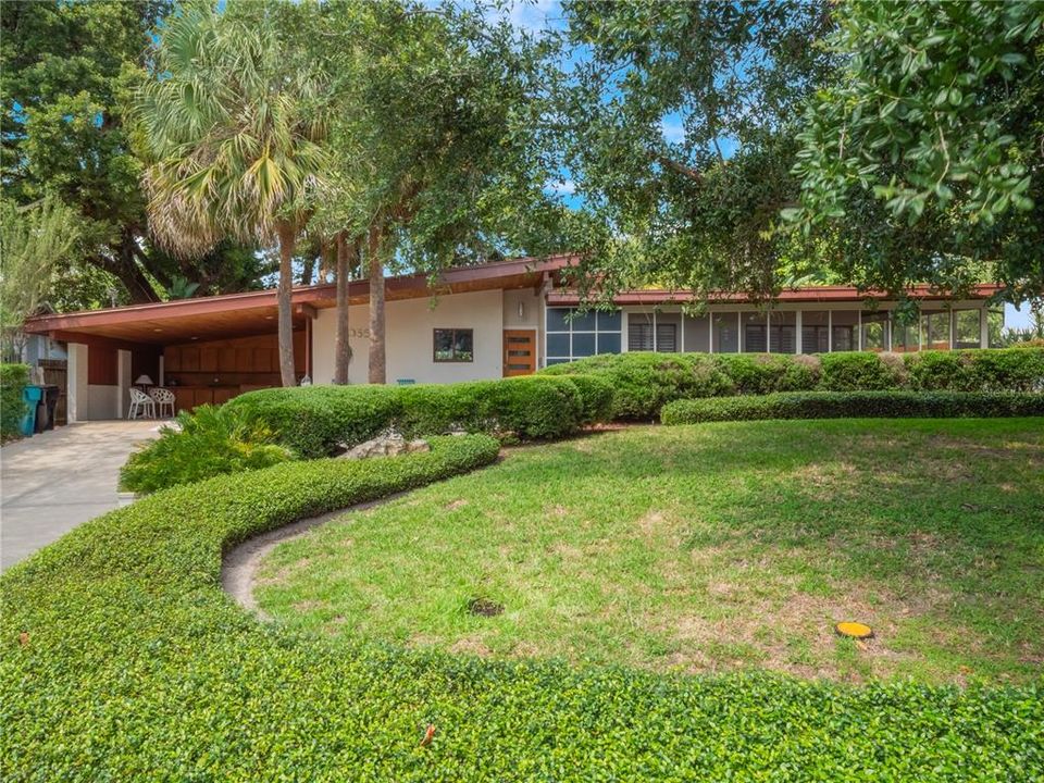 Recently Sold: $599,900 (3 beds, 2 baths, 1228 Square Feet)